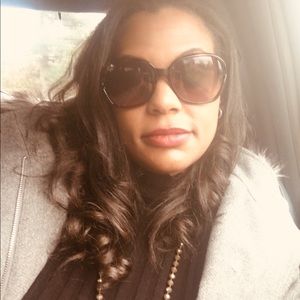 Meet your Posher, Loreal